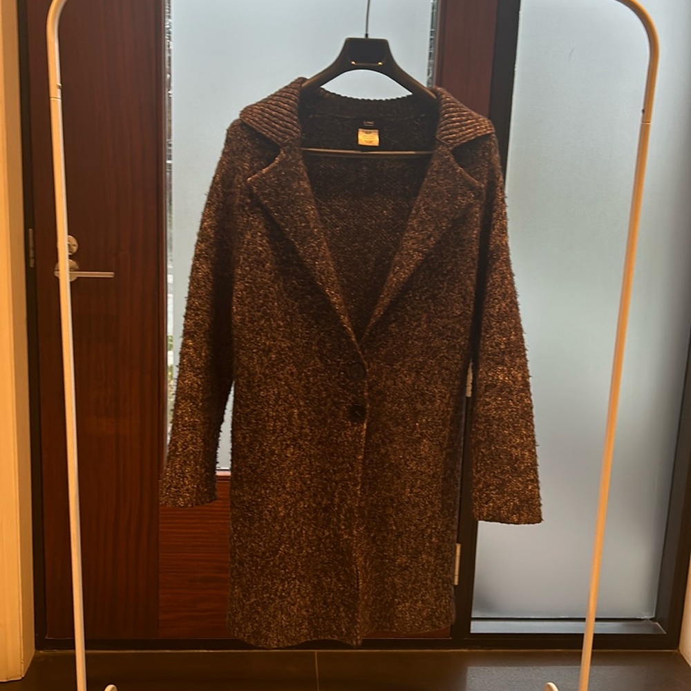 Line the label sweater coat